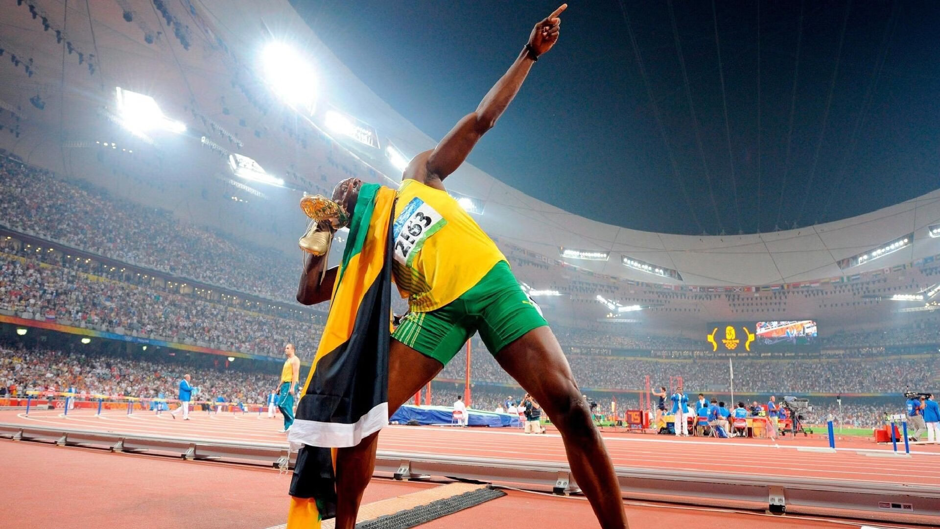 逆境中逆转，书写足球传奇的“英雄战队”，足球英雄游戏剧情